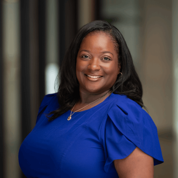 Jeanette White headshot