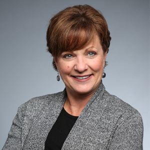 lynn-disbrow-headshot